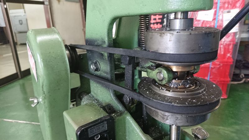 タッピングボール盤の修理