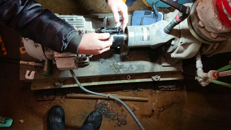 ポンプのカップリングの交換修理の写真3